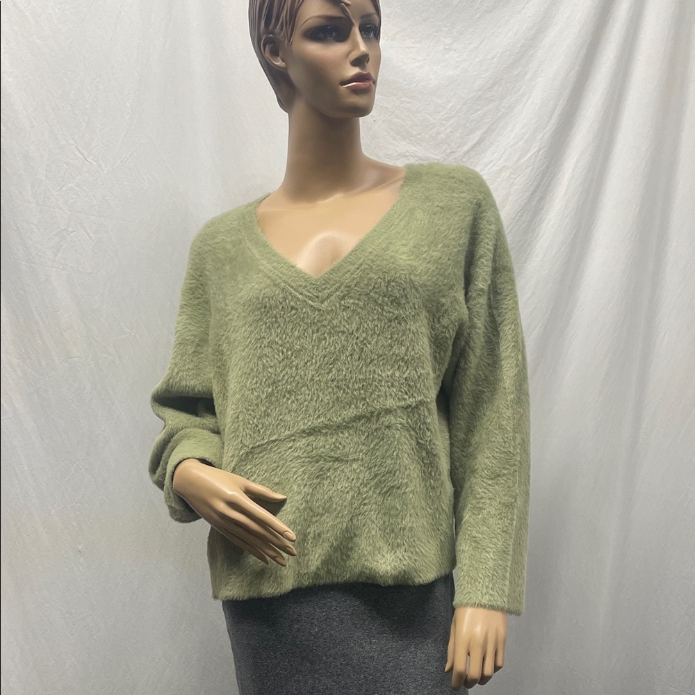 Rachel Zoe Women's Olive Green V-Neck Fuzzy Sweater